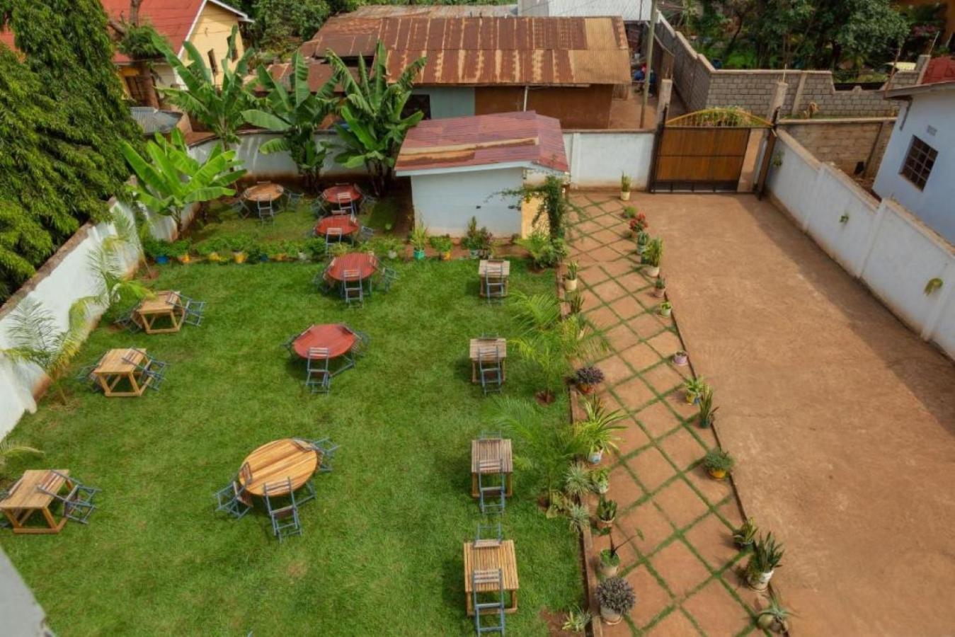 Kilele Lodge Msaranga Bagian luar foto